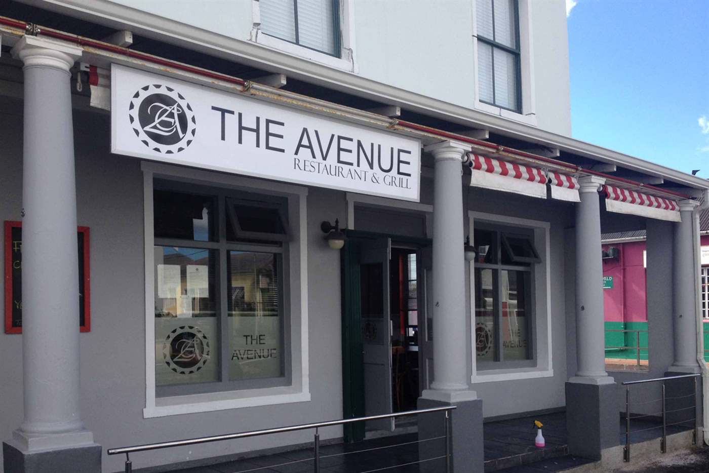 The Avenue Restaurant and Grill