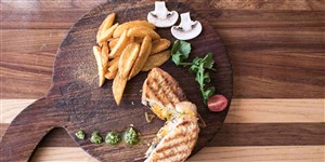 Upcycled Café
