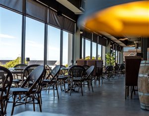 Lakeside Restaurants - Cattle Baron - Westlake in Westlake