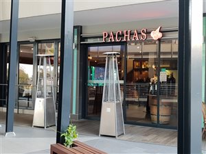 Pachas Restaurant 