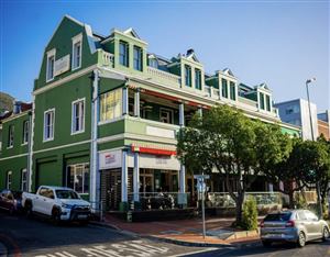  Restaurants - Café Extrablatt in Green Point