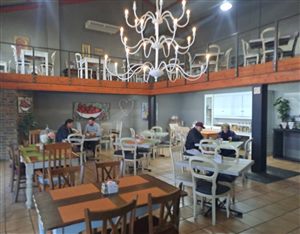  Restaurants - Kitchen Kafe in Strand